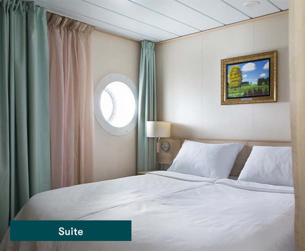 Säng i Suite på Baltic Queen